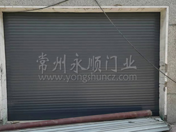 車庫門2